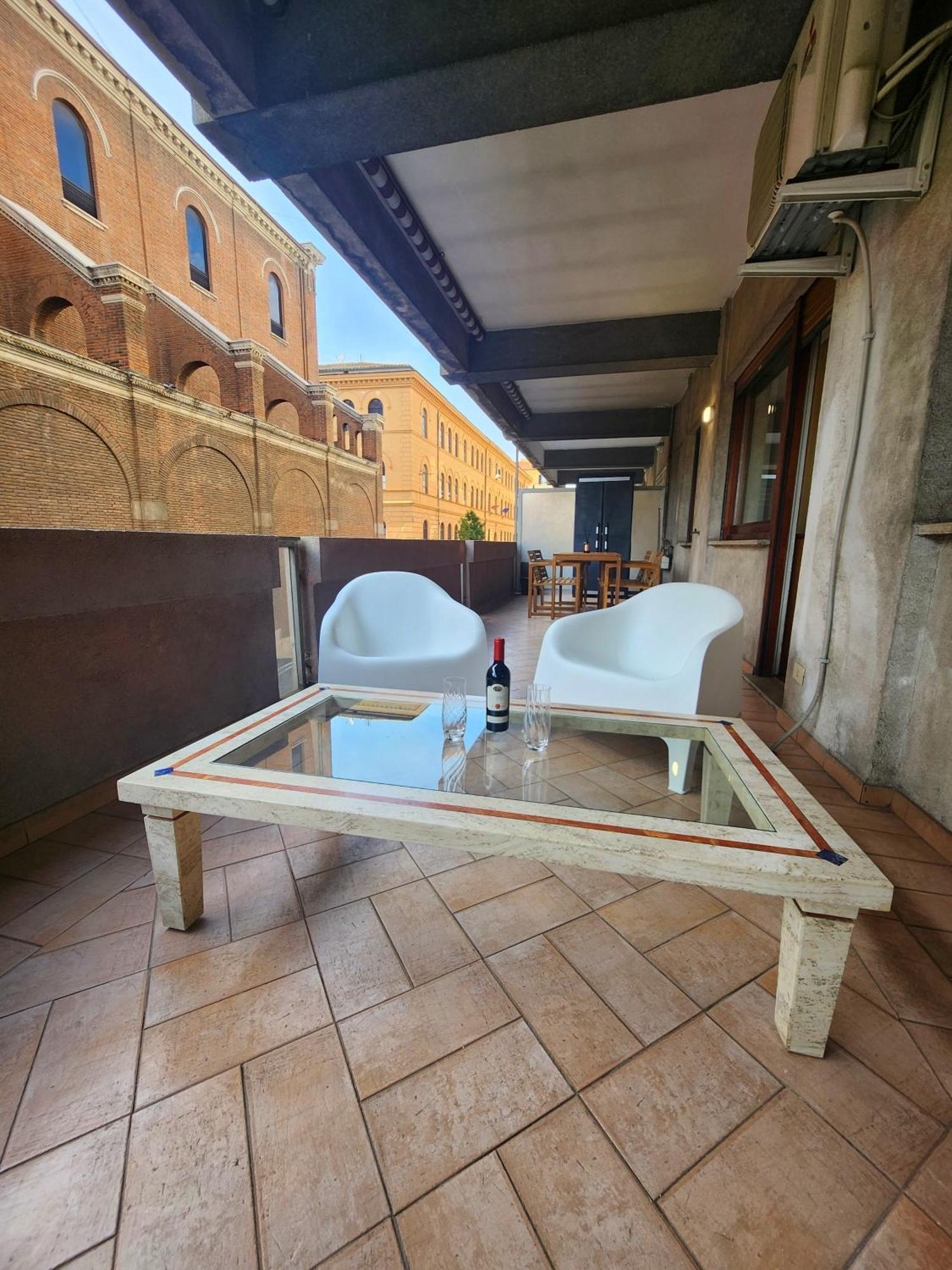 Apartment Authentic With Terrace Rom